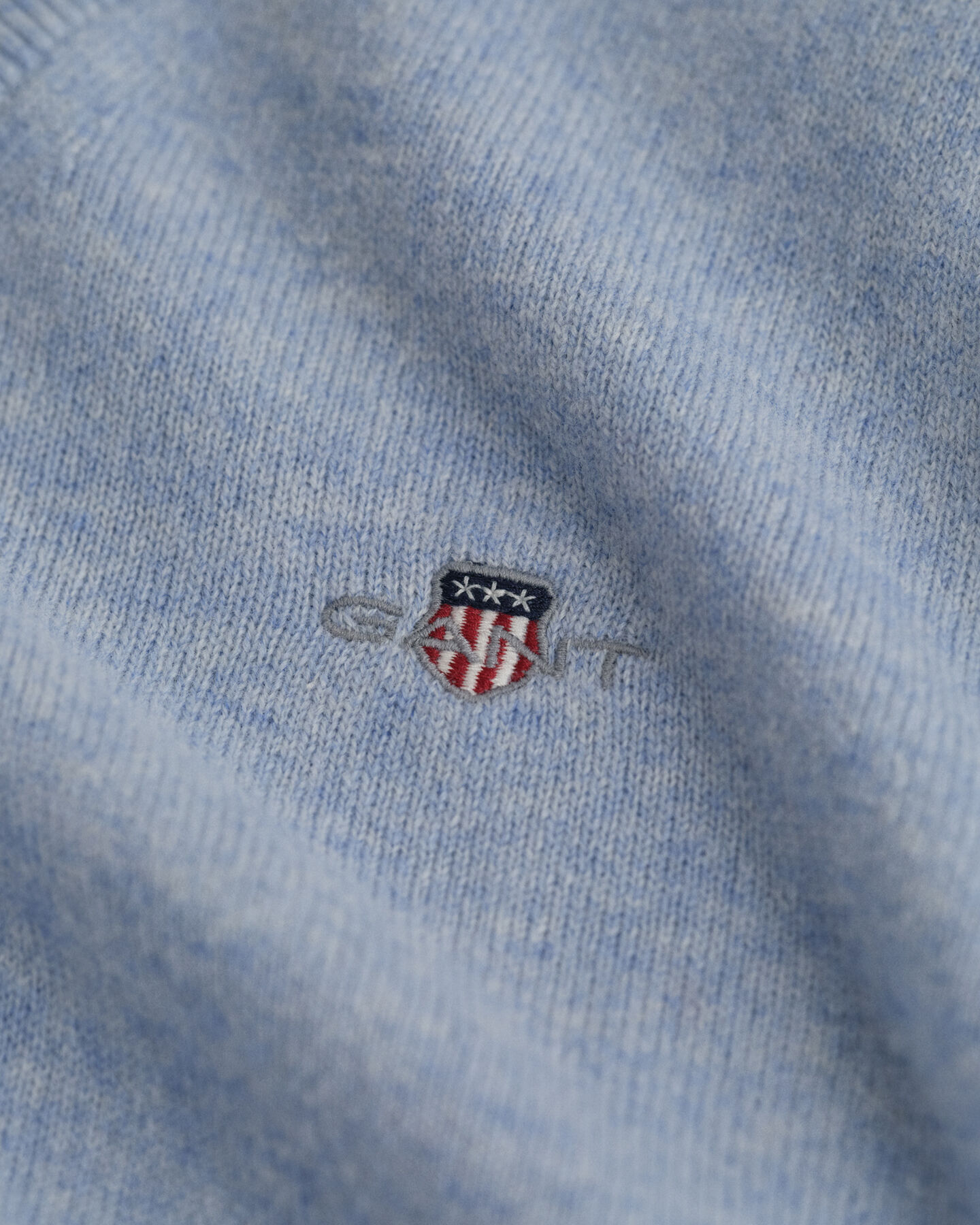 Superfine Lambswool V-Neck Pullover