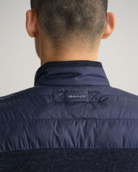 Leicht wattierte Mixed Media Weste