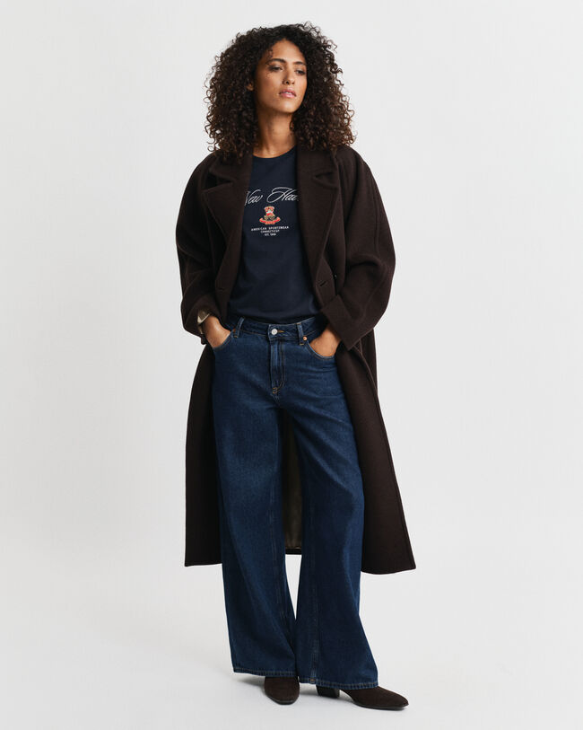 Crest Graphic T-Shirt