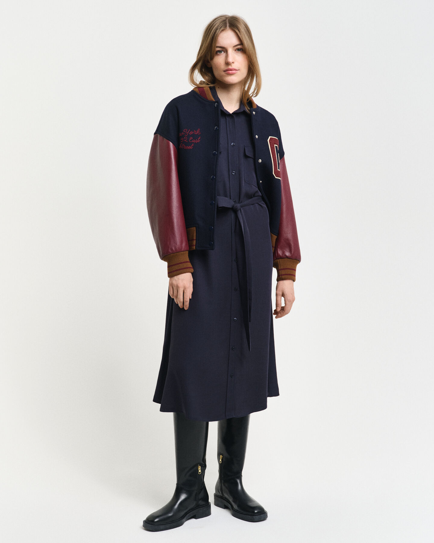 Hemdblusenkleid mit Tasche