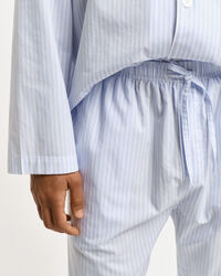 Gestreifter Pyjama