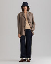 Pull-On Hose aus Satin