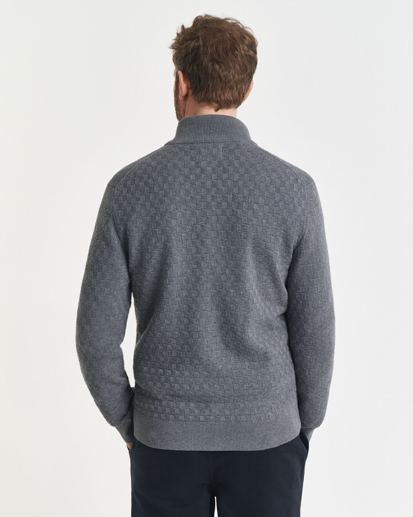 Strickjacke mit Mikrostruktur