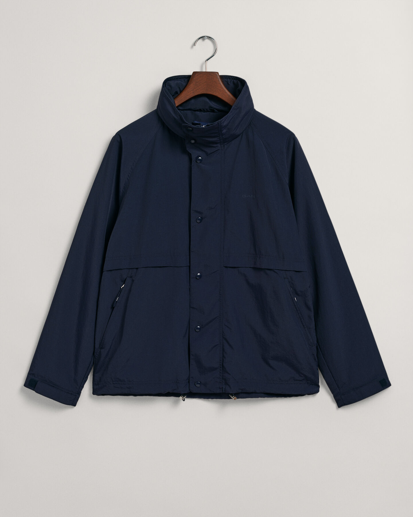 Jacke mit Raglanärmeln