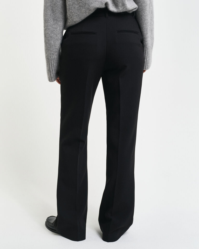 Slim Fit Slacks mit Schlag