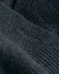 Strickschal aus Wolle