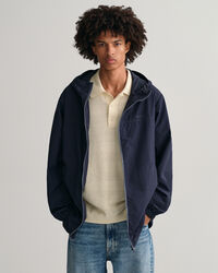 Leichte Kapuzenjacke