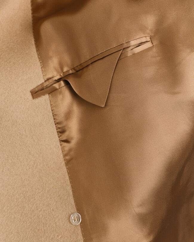 Zweireihiger Wollmantel