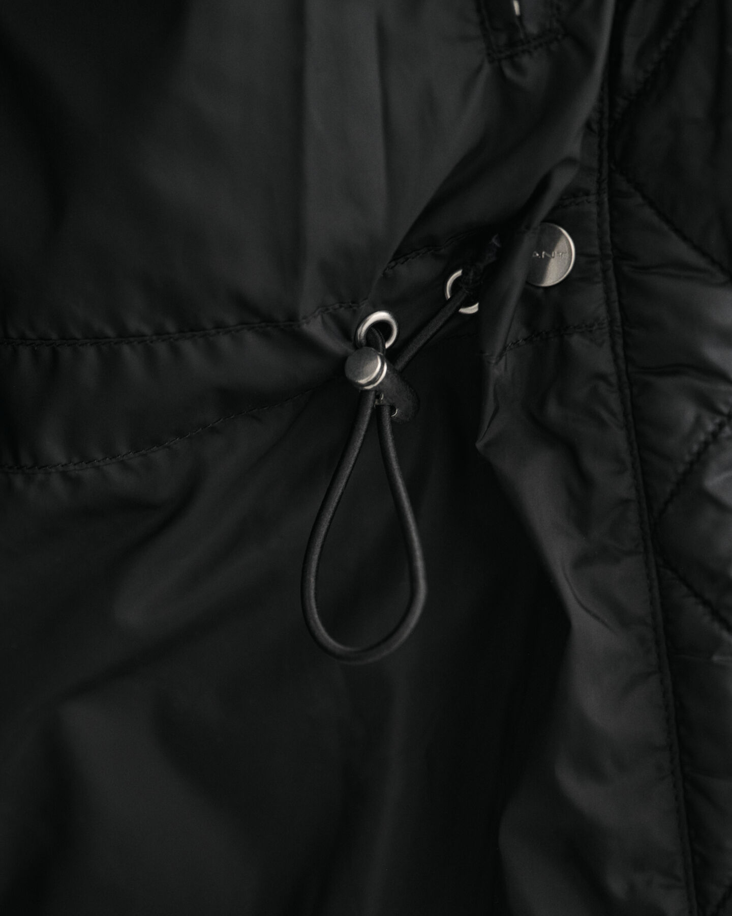 Leichter Daunenmantel