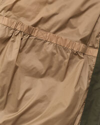 Heavy Mittellange Daunenjacke