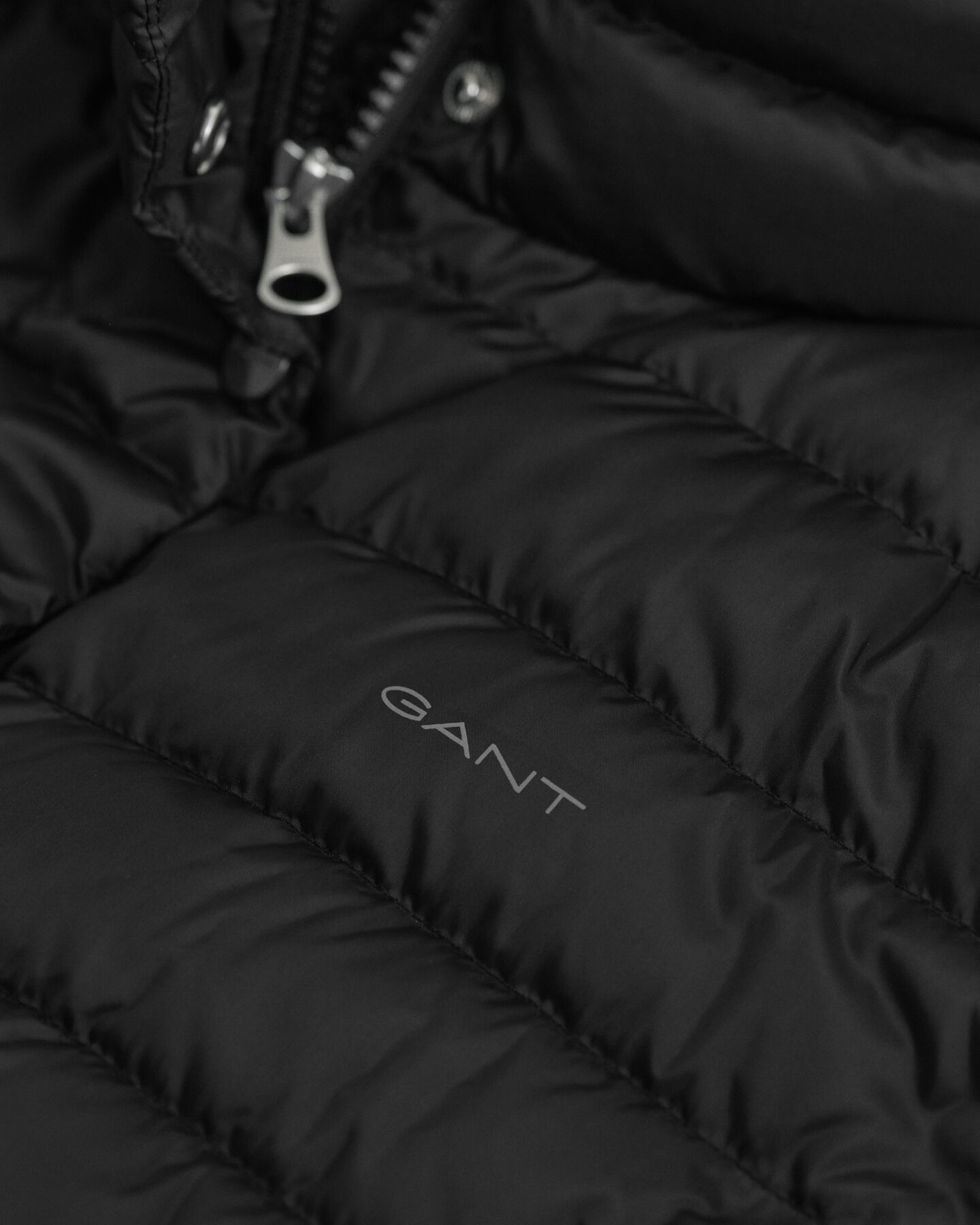 Leichter Daunenmantel