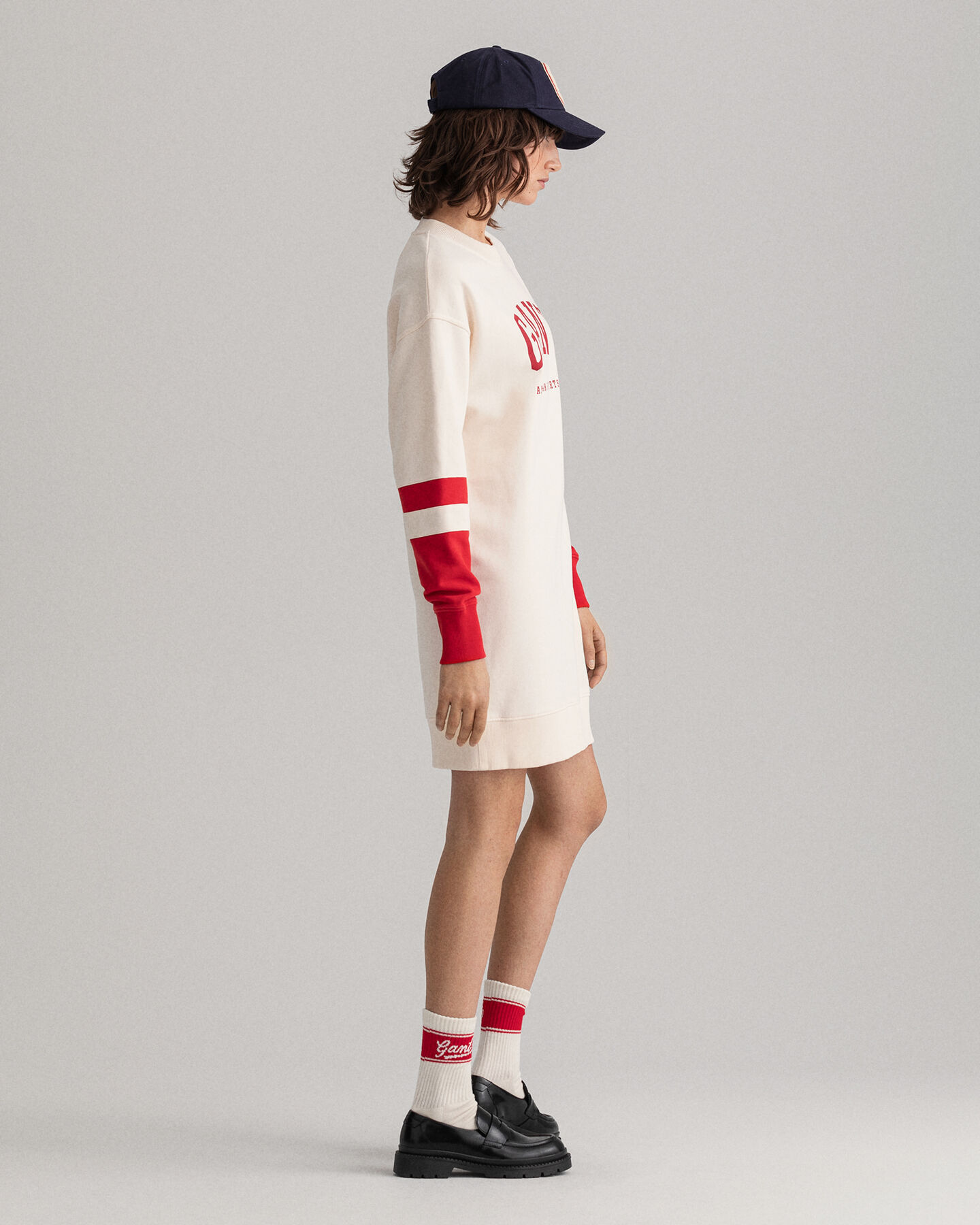 Jersey-Kleid mit Rundhalsausschnitt