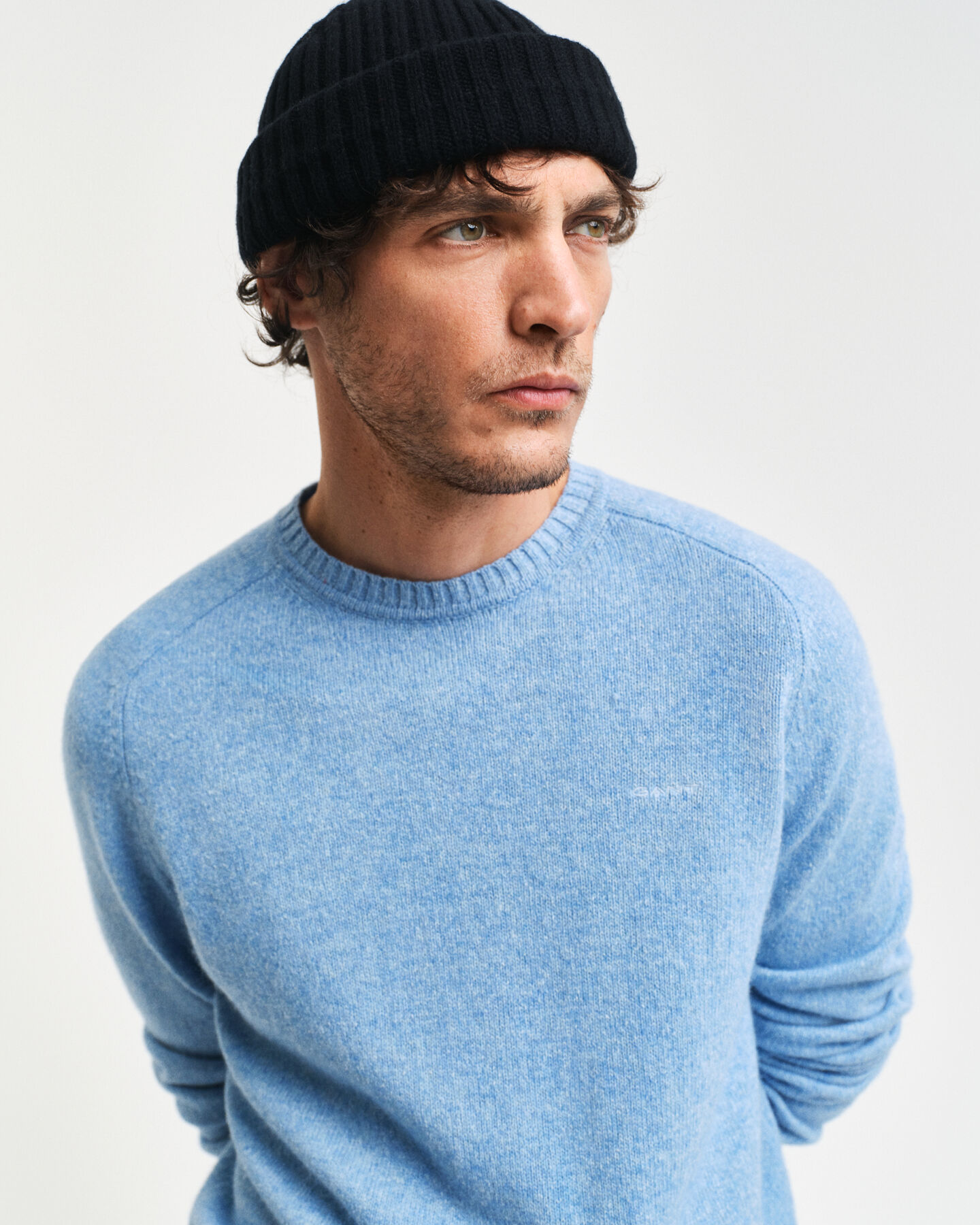 Rundhalspullover aus Wollgemisch