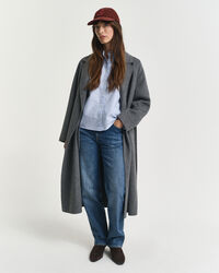 Klassische Oxford-Bluse mit Rüschen