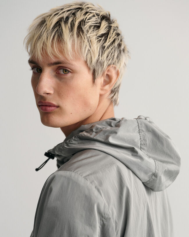 Kapuzenjacke mit 4 Taschen