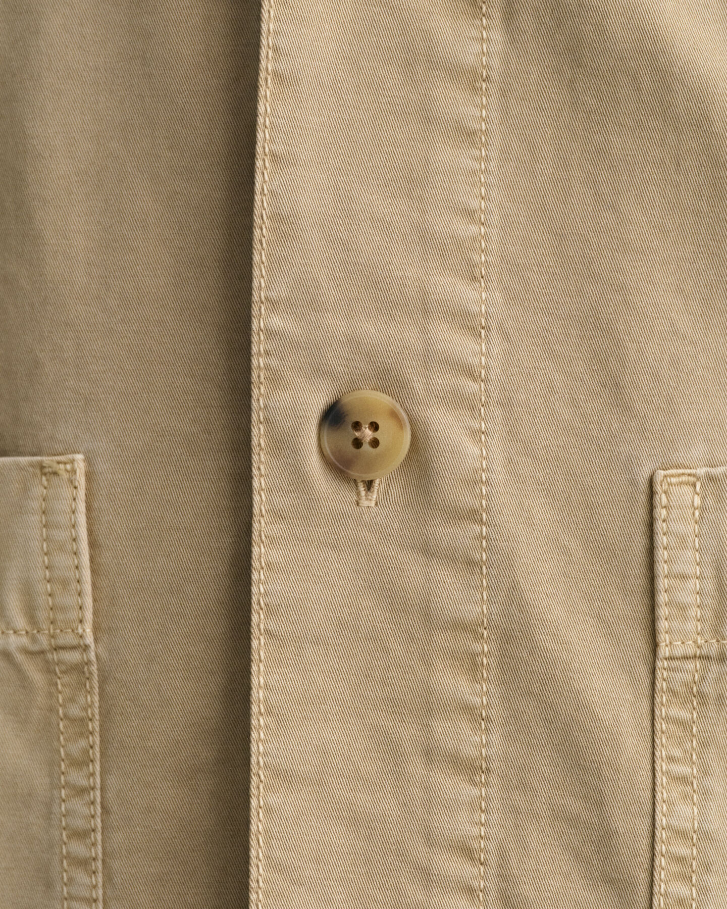 St&uuml;ckgef&auml;rbte Twill Hemdjacke