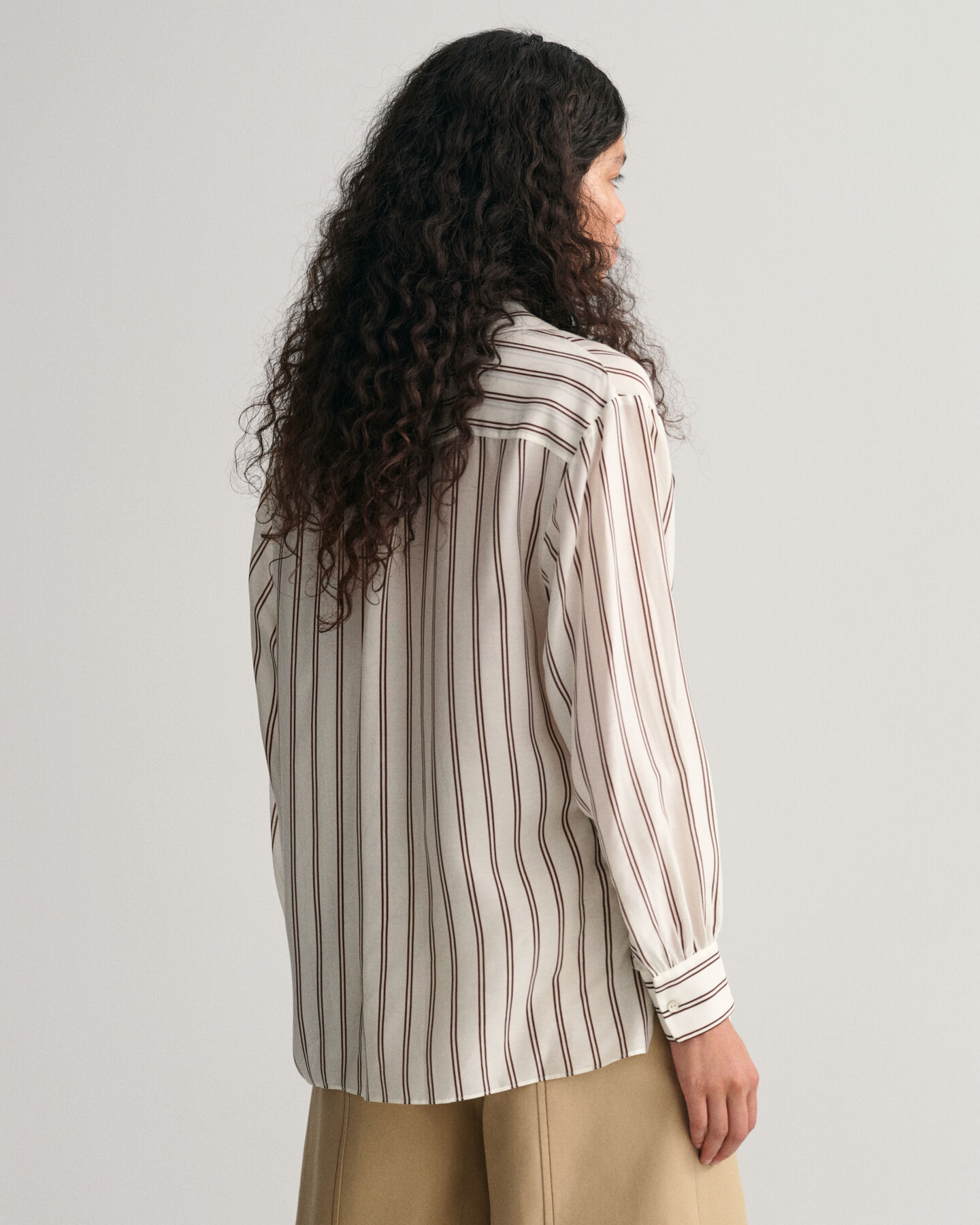 Gestreifte V-Neck Bluse