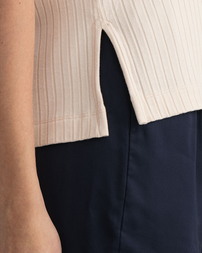 Detail Langarm-T-Shirt mit Schlitz