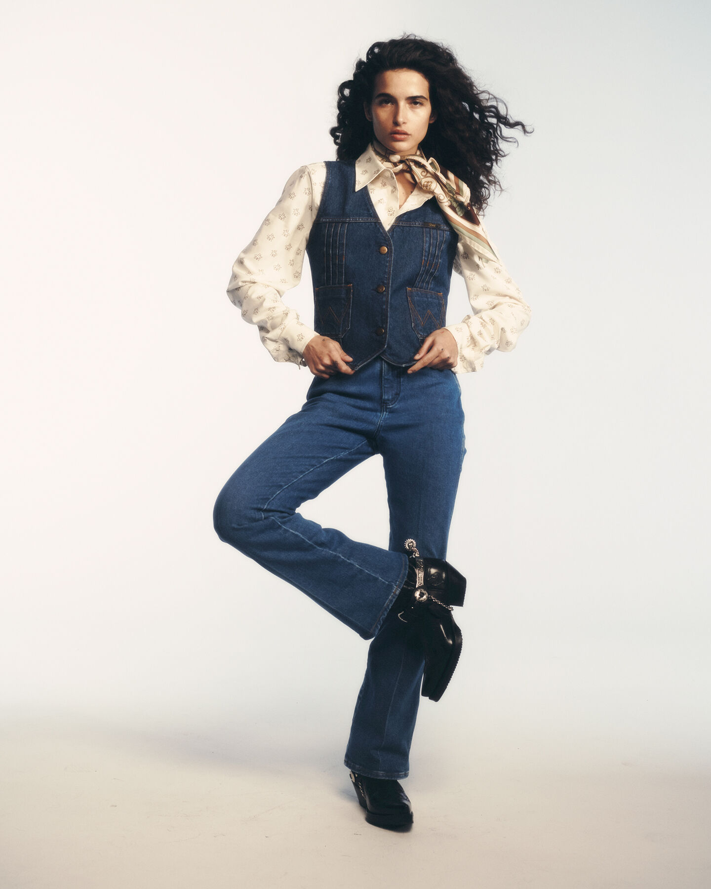 Wrangler x GANT Bootcut Jeans