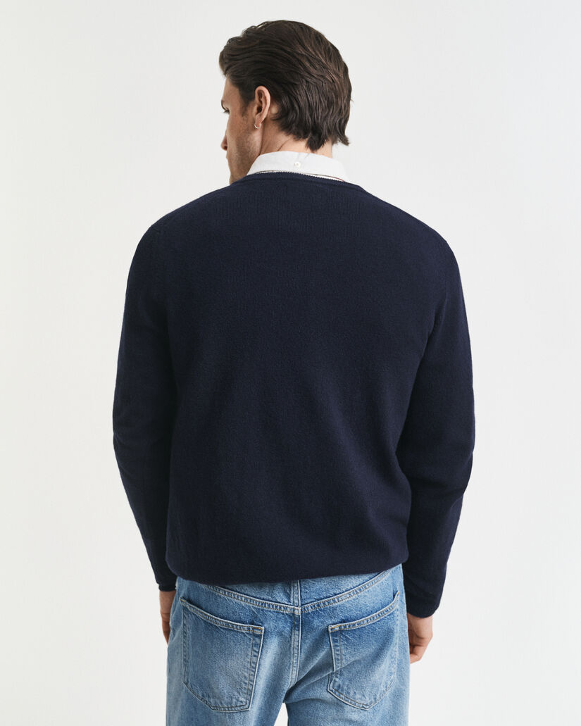 Superfine Lambswool V-Neck Pullover